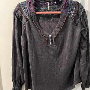 Free People black shirt sz M
